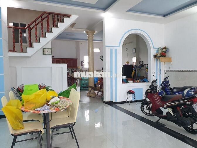 Nhà xinh 7m*12m (4pn + có gara xe hơi) đường 8m, gần Cv sinh thái HMon