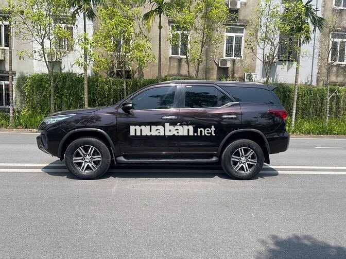 Toyota Fortuner 2017 12 vạn km Nâu
