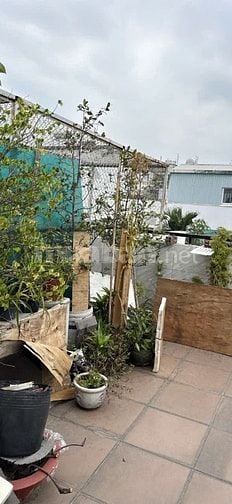 cần bán nhà MT hẻm 5 nơ trang long P 7 bình thạnh 