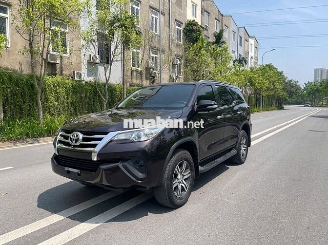 Toyota Fortuner 2017 12 vạn km Nâu