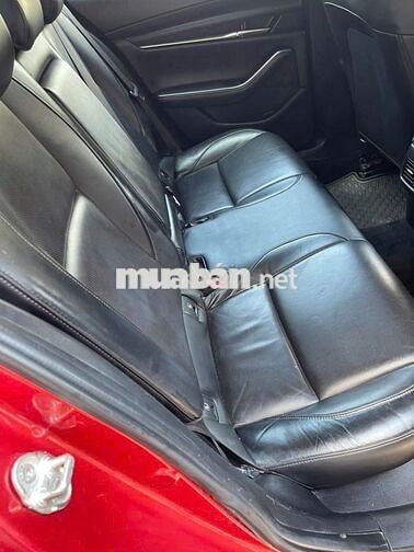 Mazda3 2022 bản luxury giá 485tr