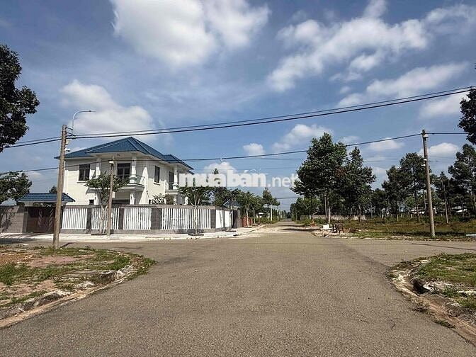 chính chủ bán đất 100 m2 tại Lan anh, Hoà Long