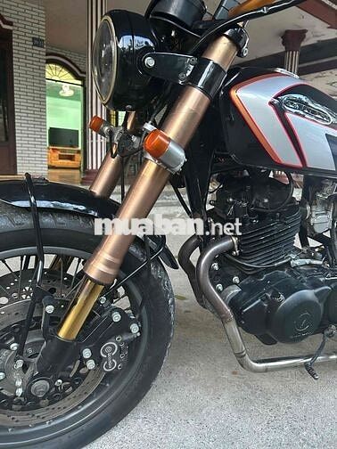 Suzuki GN 250 Đen