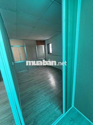 Nhà ở nguyên căn hẻm Lê Đình Cẩn