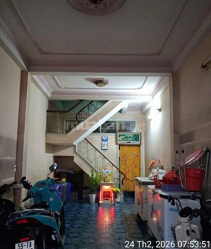 Nhà HXH, 4,5m dài 17m đúc 3 tấm rưỡi suốt sổ hồng chính chủ 1 đời