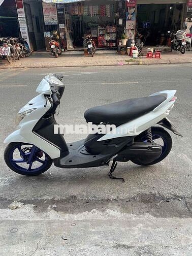 Yamaha Mio màu Trắng