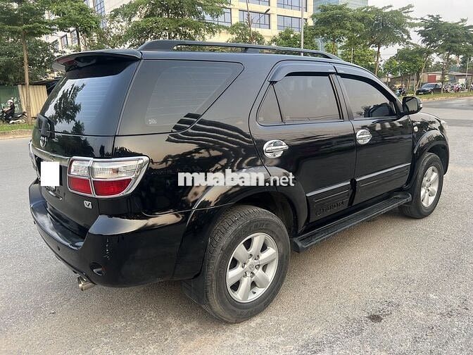 Toyota Fortuner V 2009 2.7L Đen