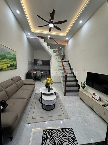 NHÀ ĐẸP 2 TẦNG GẦN ĐƯỜNG TRIỆU NỮ VƯƠNG CHỈ 3 BƯỚC RA ĐẾN ĐẦU NGÕ