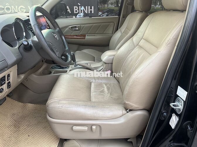 Toyota Fortuner V 2009 2.7L Đen