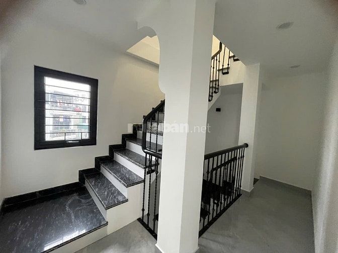 Bán Toà Văn Phòng Phố Khuất Duy Tiến Lô Góc 9 Tầng ( 3 Mặt Thoáng )