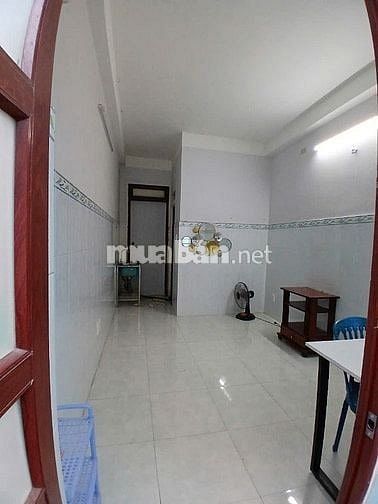 Cho thuê phòng đường Thành Thái, Quận 10, gần các trường đại học