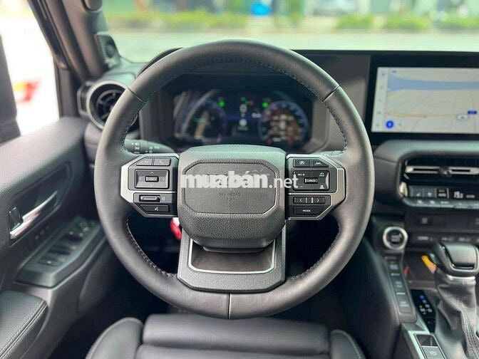 Toyota Prado 2025 Đen 3.000 km