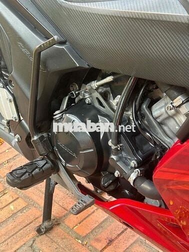 Honda Winner V1 2016 Đỏ đen , biển số sài gòn