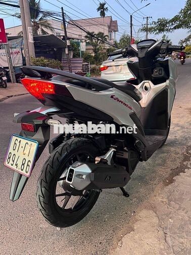 Honda Vario 2018 màu Bạc