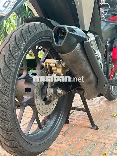 Honda Winner V1 2016 Đỏ đen , biển số sài gòn
