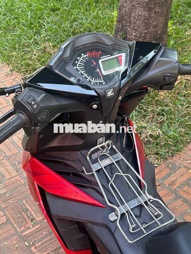 Honda Winner V1 2016 Đỏ đen , biển số sài gòn