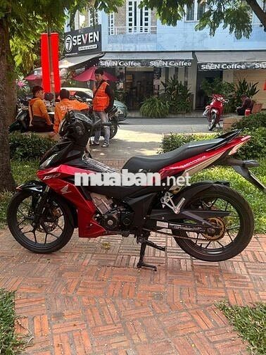 Honda Winner V1 2016 Đỏ đen , biển số sài gòn