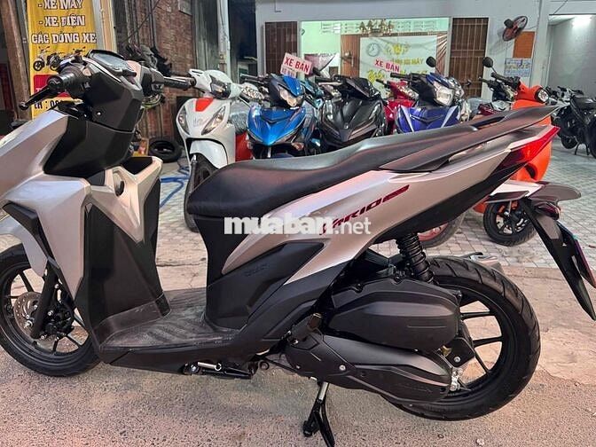 Honda Vario 2018 màu Bạc