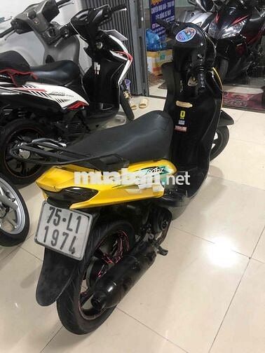 Yamaha Mio màu Vàng