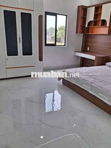 Chủ bán nhà mới . Sổ Hoàn Công