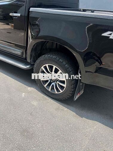 Chevrolet Colorado Full HC Đen