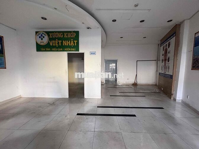 Cho thuê Nhà có thang máy 7.5mx14, 4 Tầng - MT Ngô Gia Tự Q10