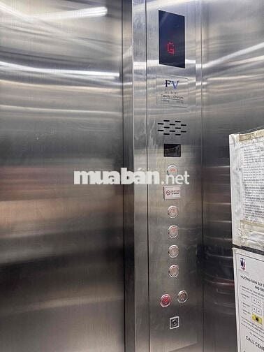 Cho thuê Nhà có thang máy 7.5mx14, 4 Tầng - MT Ngô Gia Tự Q10