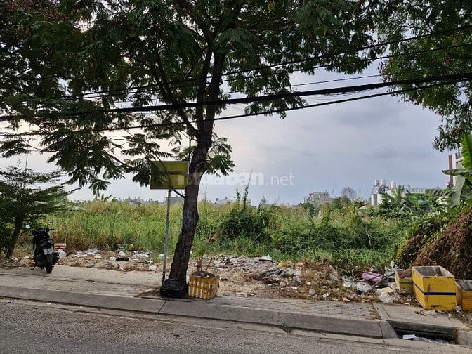 Bán 13,365m2 mặt tiền, gần Phan Văn Hớn