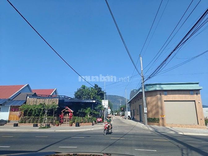 BÁN NHANH LÔ ĐẤT ĐƯỜNG HỒ TRI TÂN TRUNG TÂM PHÚ MỸ DT108m2 giá 2,2 TỶ