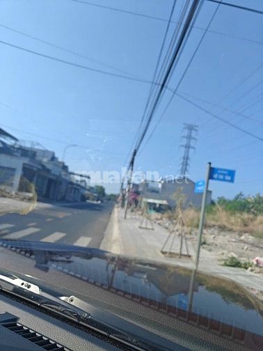 BÁN NHANH LÔ ĐẤT ĐƯỜNG HỒ TRI TÂN TRUNG TÂM PHÚ MỸ DT108m2 giá 2,2 TỶ