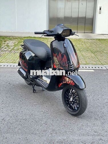 Piaggio Vespa Sprint Justin Bieber Đen