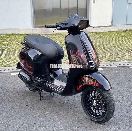 Piaggio Vespa Sprint Justin Bieber Đen