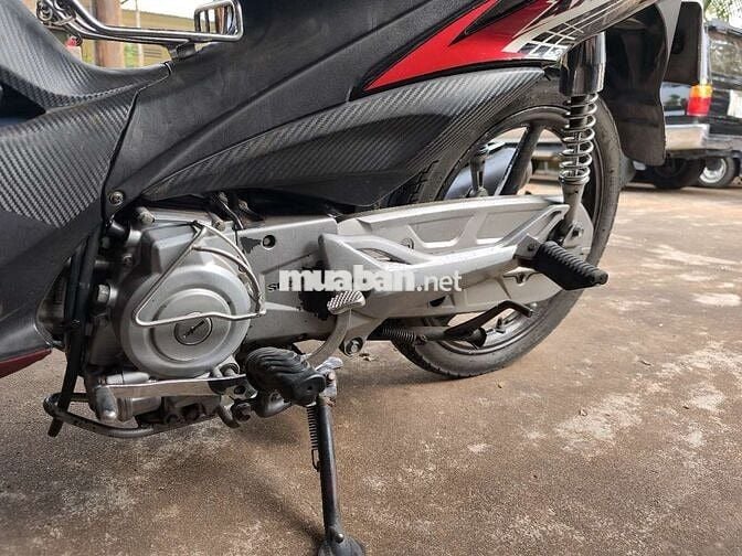 Suzuki axelon côn tự động