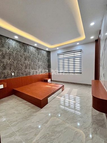 BÁN NHÀ LÊ VĂN QUỚI - NGÃ 4 BỐN XÃ, DT 57m2, NHỈNH 11 TỶ thương lượng