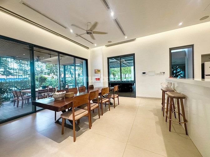  Bán biệt thự Vinhomes Central Park, 309m², căn góc, có hầm, sân vườn