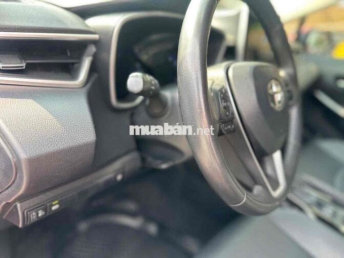 Toyota Corolla Altis Hybrid Đỏ