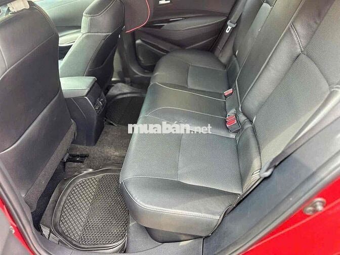 Toyota Corolla Altis Hybrid Đỏ
