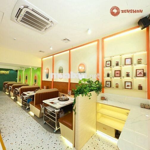 Góc đẹp 2 MT 40 Tôn Thất Tùng  Q1 - Phố du lịch đông khách đi bộ