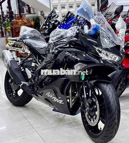 Kawasaki Ninja ZX-4R Đen Mới 100%