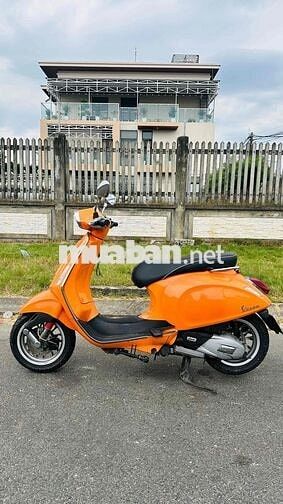 Piaggio Vespa 2017 Cam