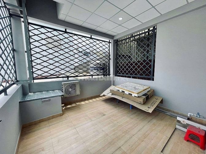 Nhà đẹp giá rẻ 2 tỷ 890 39 m2 ở Thích Quảng Đức , Đức Nhuận 1T2L 4PN 