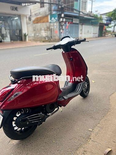 Bán Vespa Sprint 2017 chất đẹp