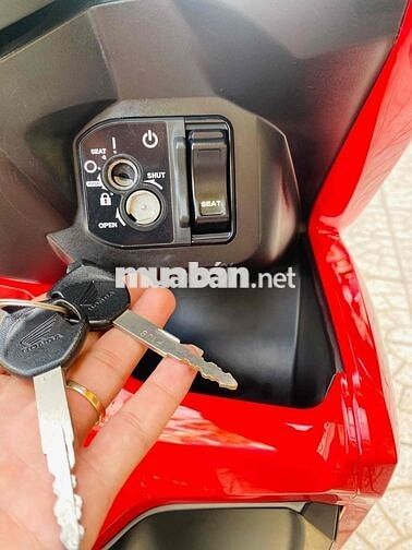 Honda Click Thái 2022 Đỏ 4000 km