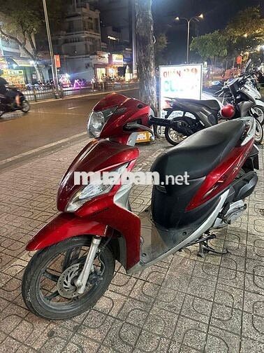 Honda Vision 110 2012 Đỏ bạc đen Bstp chính chủ