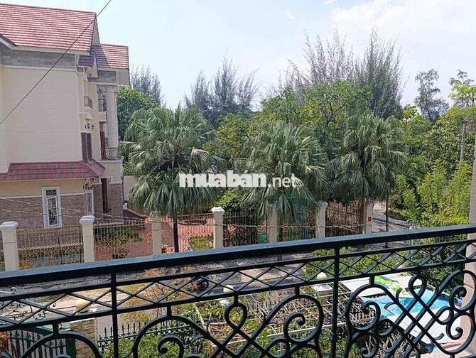 Biệt Thự sân vườn bên sông 7PN 4WC - Khu Tân Quy Đông, Quận 7 | 12*20m
