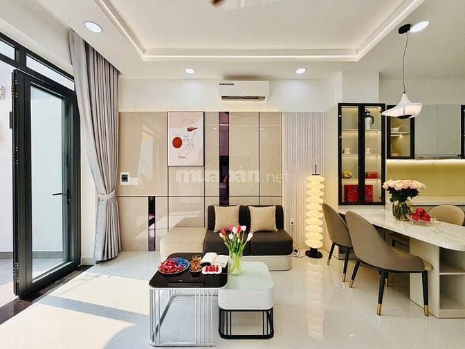 Chủ muốn bán căn nhà Hai Bà Trưng Q3