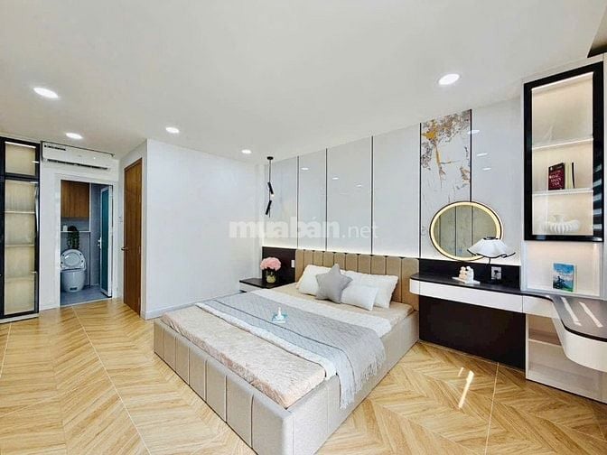 Chủ muốn bán căn nhà Hai Bà Trưng Q3