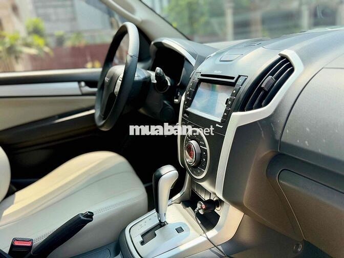 🆘ISUZU MU_X 3.0L 5/2018 Nhập Thái CHUẨN GĐ SỬ DỤNG