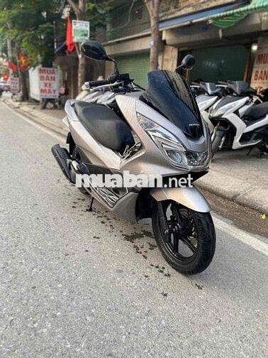 Honda PCX chính chủ đời cao zin đẹp khoá smartkey