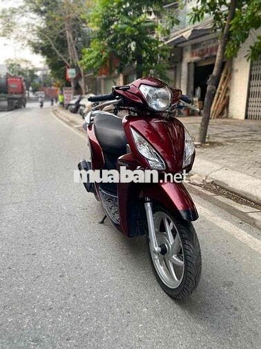 Honda Vision chính chủ đời cao zin đẹp như hình
